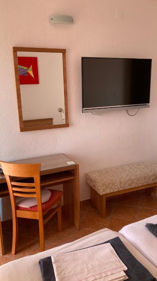 Rooms Vinka Tudor Hvar Town Buitenkant foto